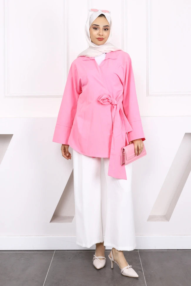 Pembe Yan Bağlamalı Kimono