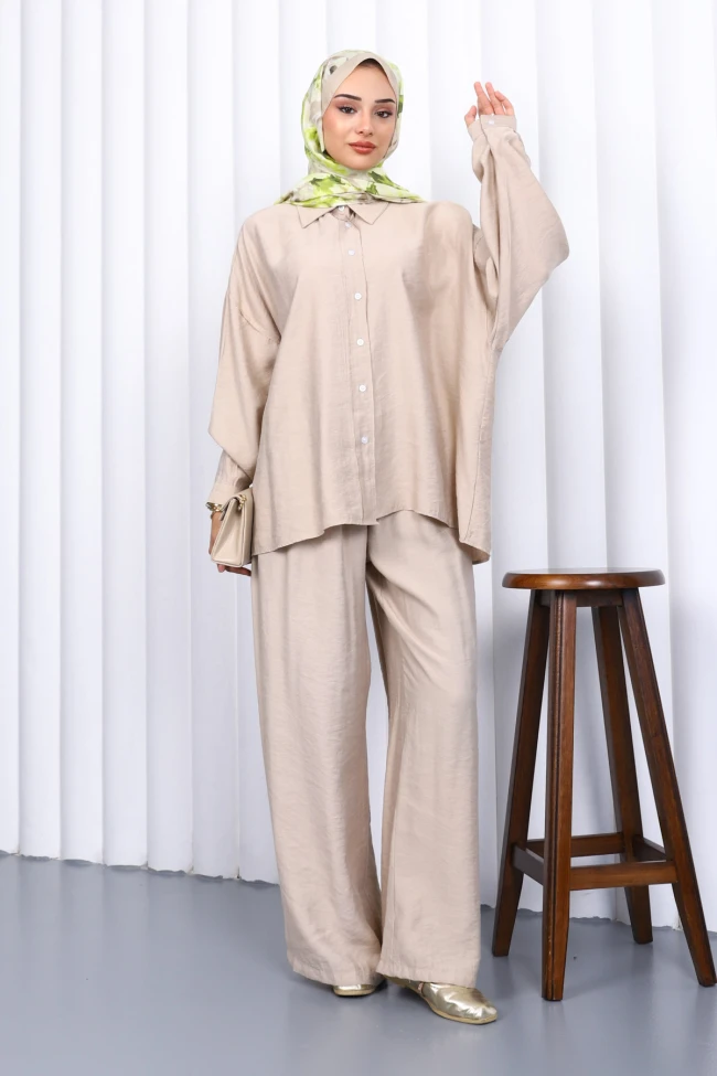 Bej Gömlek Pantolonlu Takım