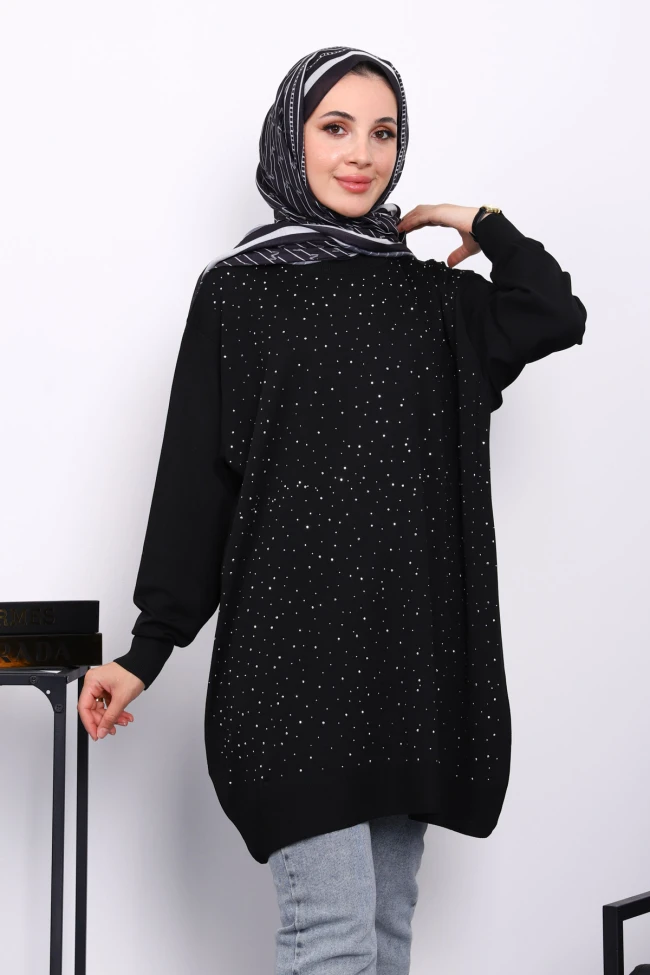 Siyah Bisiklet Yaka Taş İşlemeli Tunik