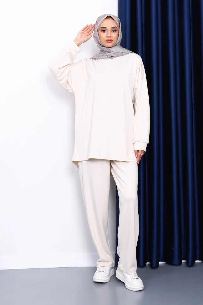 Taş Bisiklet Yaka Tunik Pantolonlu Takım