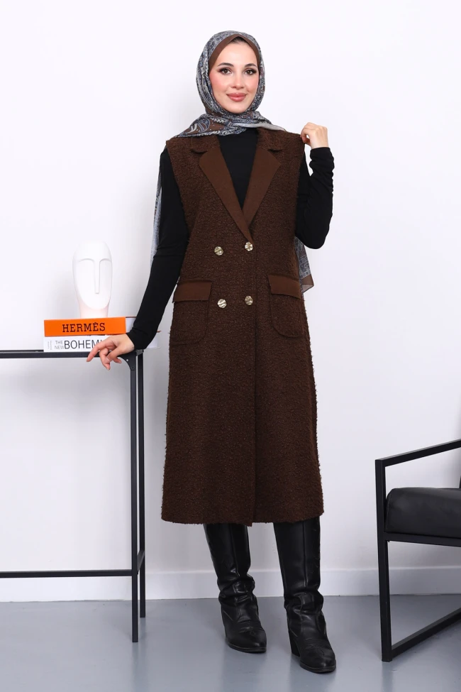 Kahverengi Düğmeli Uzun Buklet Yelek