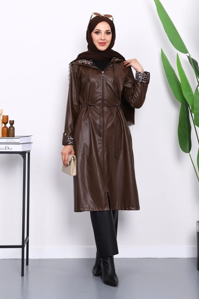 Kahverengi Kapşonlu Kolu Katlı Deri Trençkot