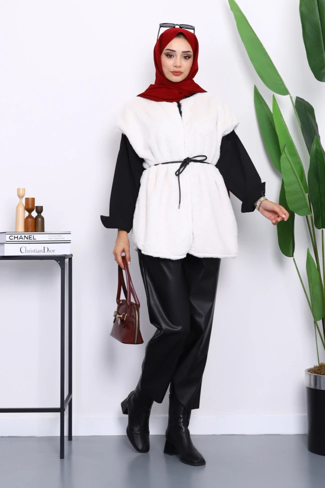 Krem Cepli Peluş Kürk Yelek