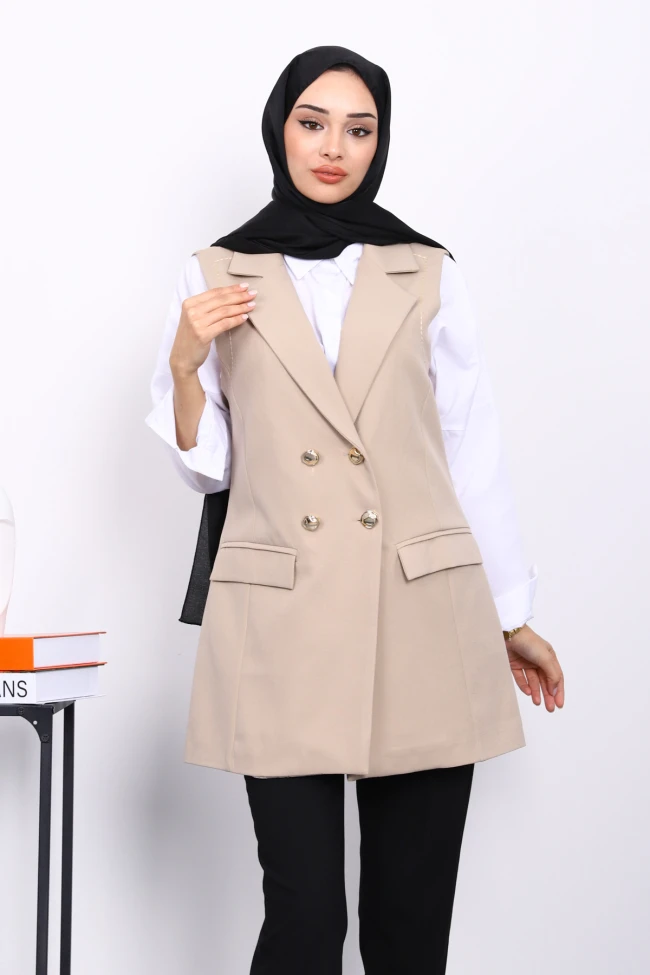 Taş Düğmeli Cepli Yelek