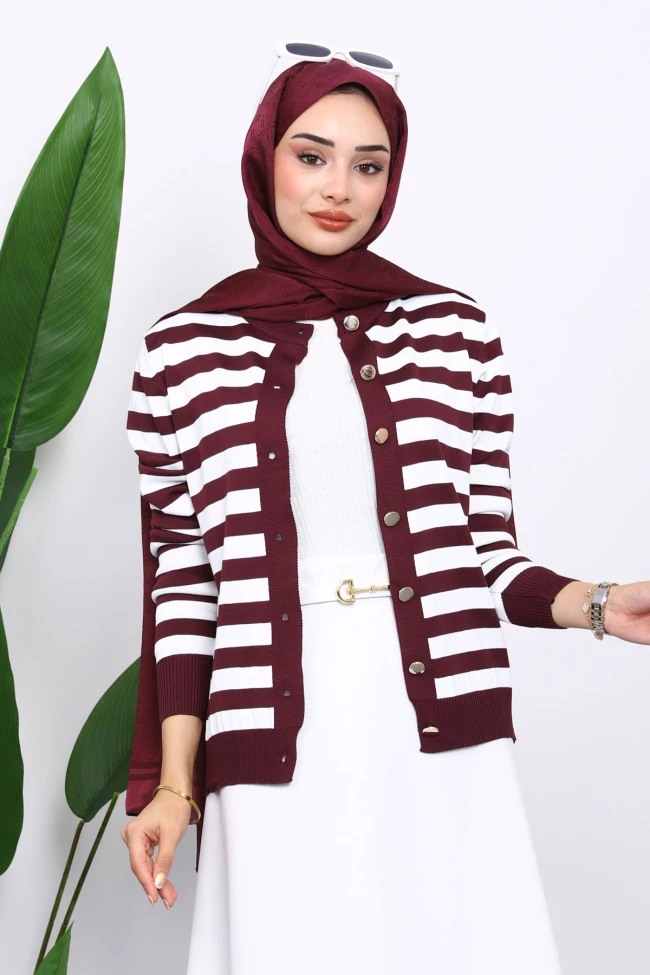 Bordo Düğmeli Soğuk İplik Triko Hırka