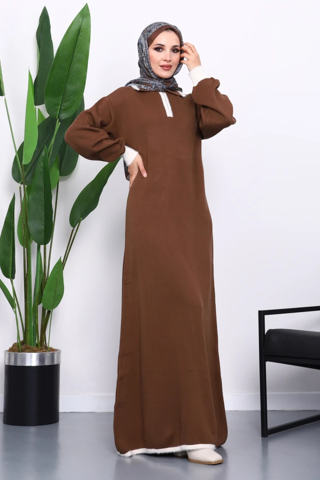 Kahverengi Gömlek Yaka Fermuarlı Triko Elbise