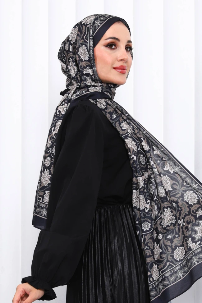 Siyah Desenli Soft Dijital Şal
