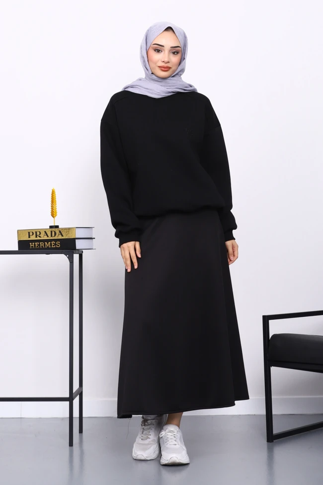 Siyah Kanguru Cepli Şardonlu Üç İplik Hırka