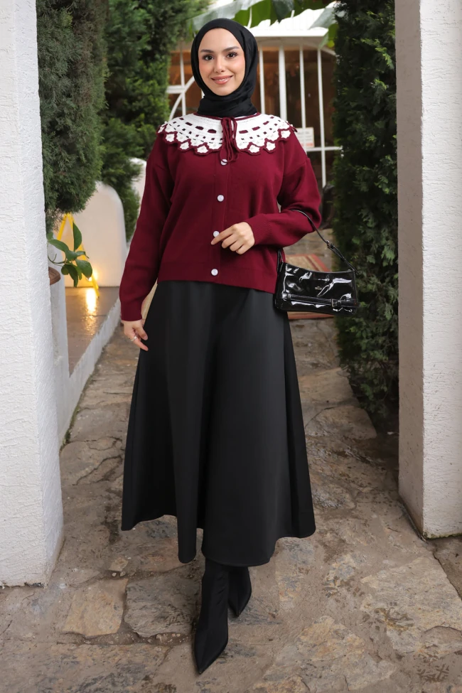 Bordo Yaka Dantel Detaylı Düğmeli Triko Hırka