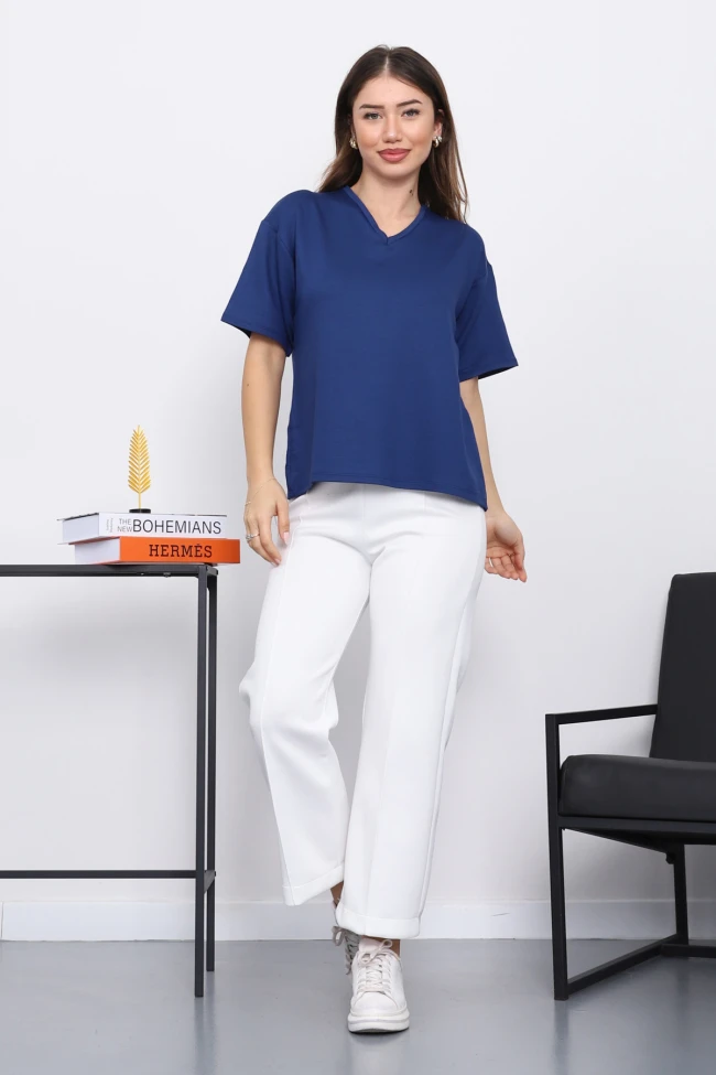 Lacivert V Yaka Kısa Kol T-Shirt