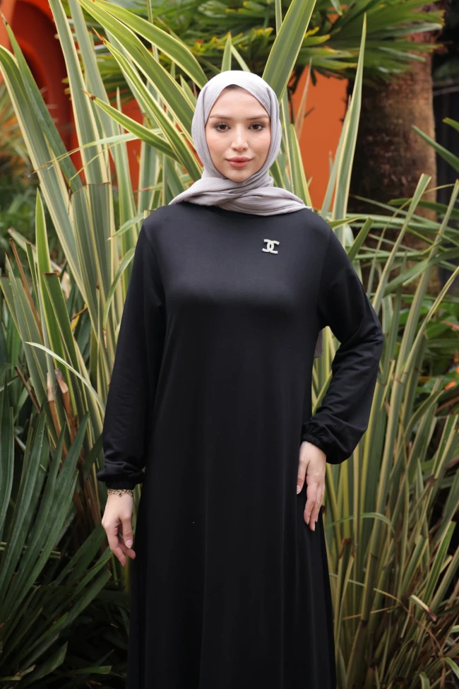 Siyah Eteği Katlı Kol Lastikli Modal Elbise