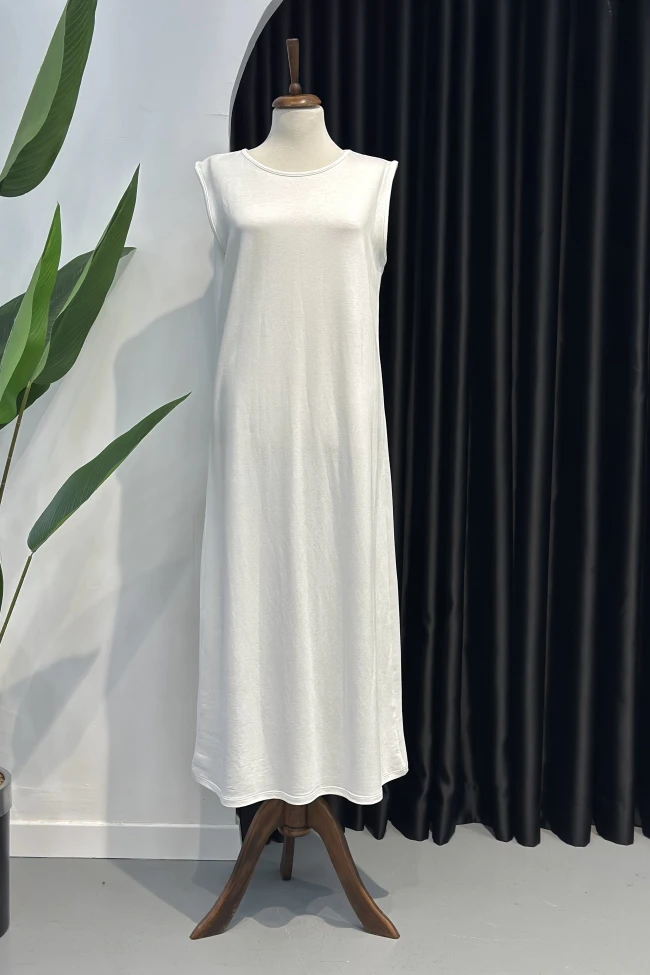 Ekru Bisiklet Yaka Kolsuz İçlik Elbise