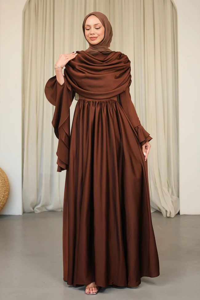 Kahverengi Kol Katlı Önü Drapeli Saten Abiye