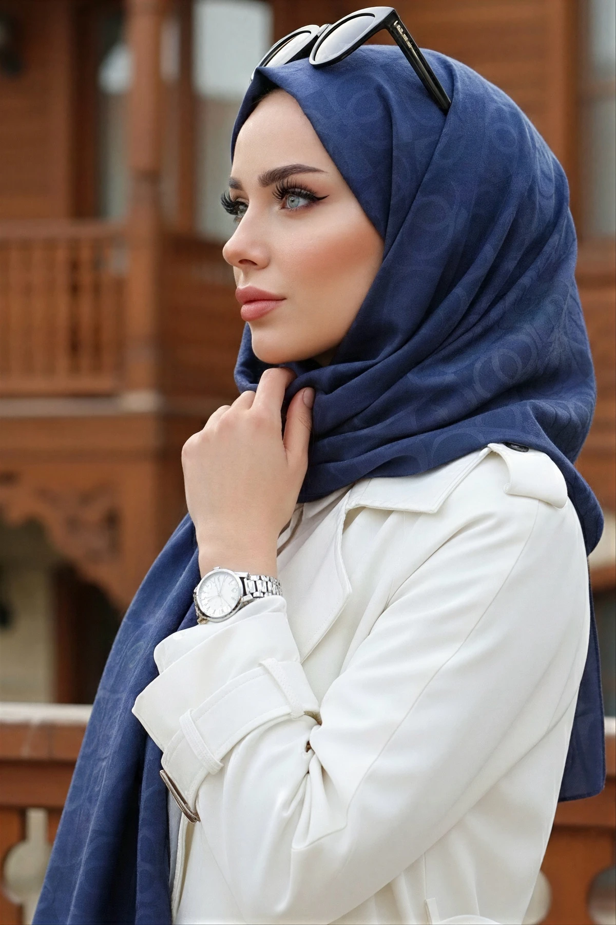 Lacivert İpekhan Sedef Desenli Şal