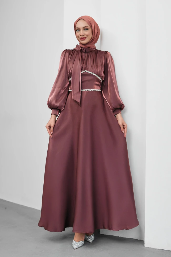 Mürdüm Yakası Fiyonklu Beli Taş Detaylı Balon Kol Abiye