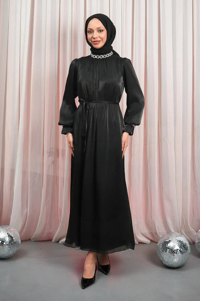 Siyah Kol Yaka Taşlı Abiye