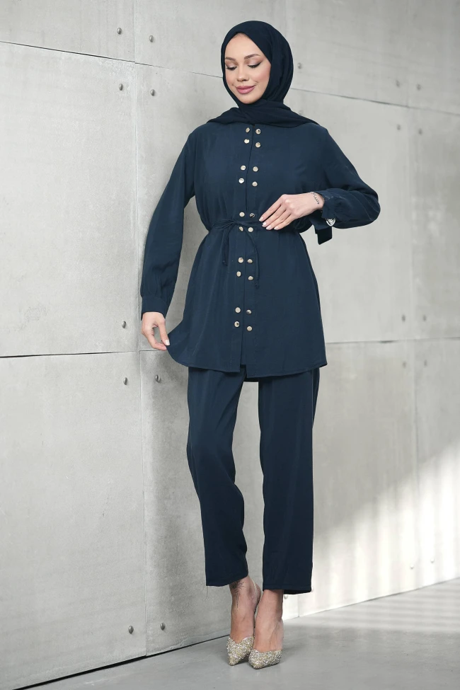 Lacivert Düğme Detaylı Tunik Pantolonlu Takım
