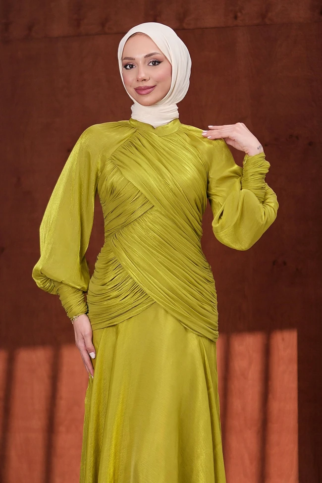 Yağ Yeşili Önü Drapeli Balon Kol Işıltılı Abiye