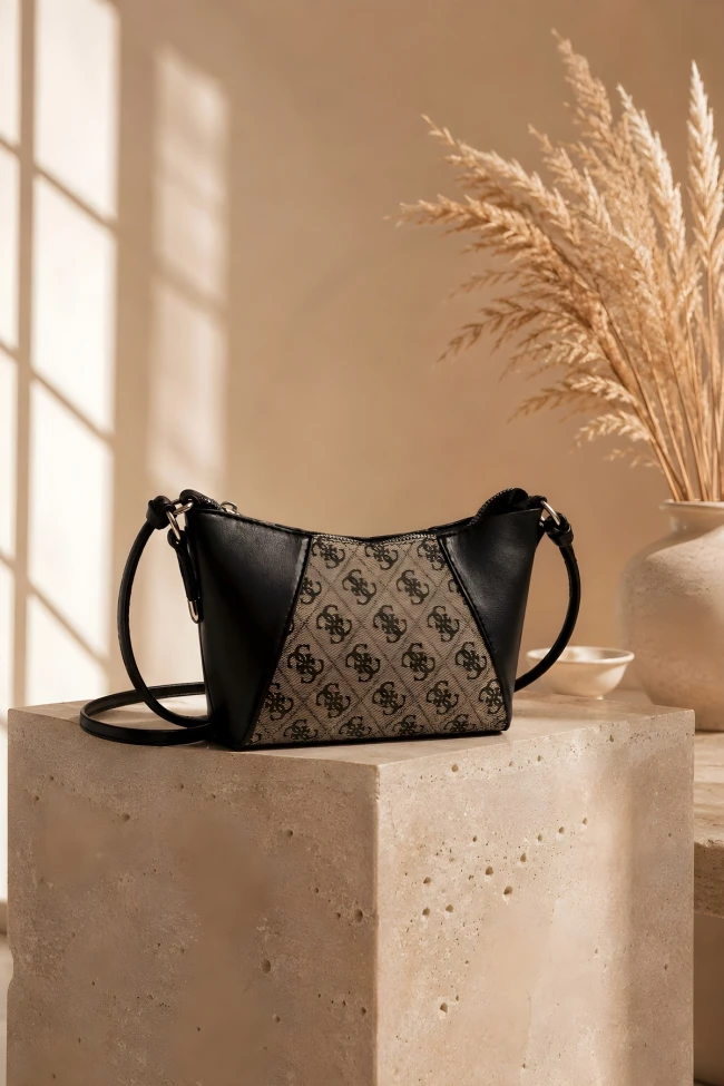 Siyah Monogram Desenli Mini Omuz Çantası