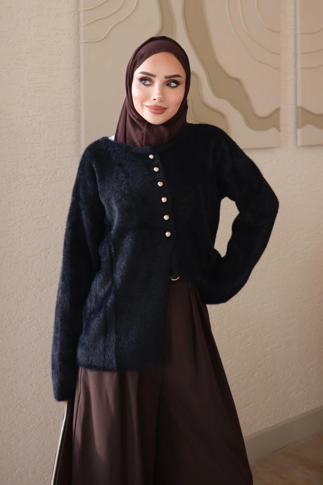 Siyah Düğmeli Angora Yumoş Triko Hırka