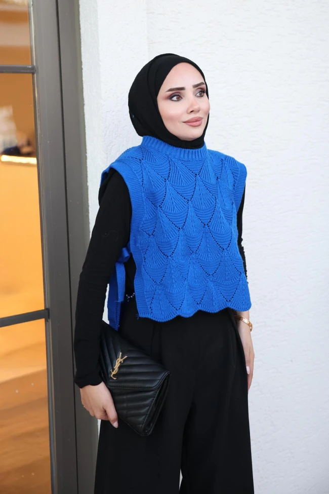 Saks Mavi Yanları Bağlamalı Ajurlu Triko Süveter