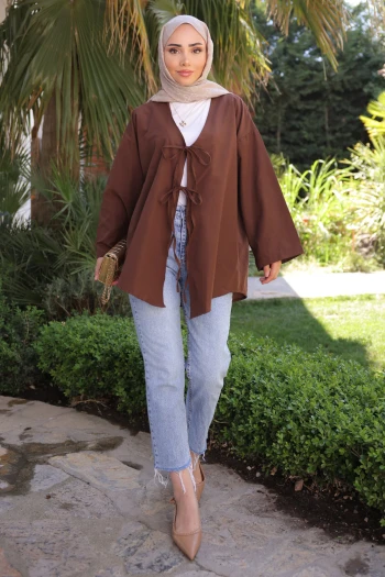 Kahverengi Ön Bağlamalı Kimono