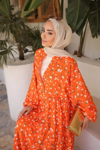Orange Yarım Düğmeli Eteği Katlı Elbise