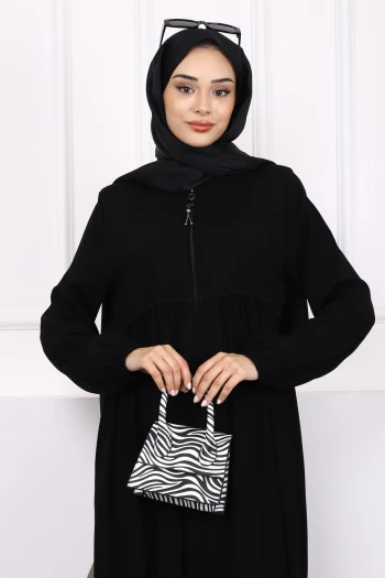Siyah Kol Lastikli Fırfırlı Ferace