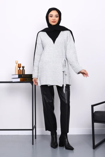 Gri Bel Kuşaklı Simli Hırka