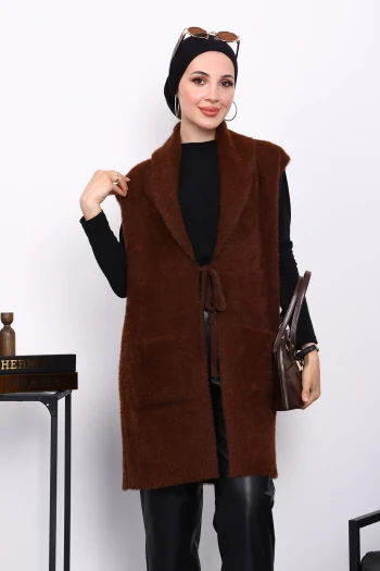 Kahverengi Ön Bağlamalı Cepli Angora Yumoş Yelek