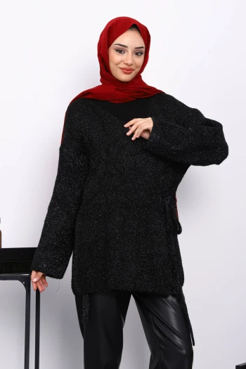 Siyah Bel Kuşaklı Simli Hırka