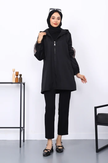 Siyah Kol Pul Detaylı Trençkot