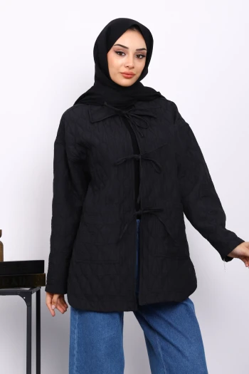 Siyah Yakalı Çift Cepli Kapitone Ceket