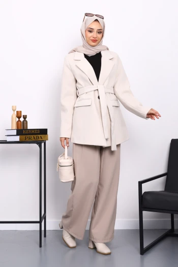 Taş Kuşaklı Astarlı Kısa Kaşe Kaban