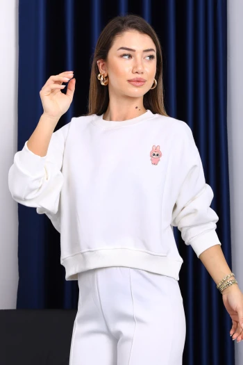 Ekru Bisiklet Yaka Nakışlı Üç İplik Kısa Oversize Sweat