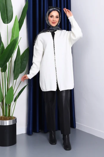 Ekru Yumoş Triko İncili Hırka