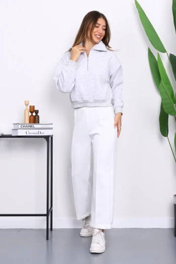 Gri Önü Fermuarlı Üç İplik Crop Sweat