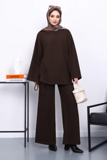 Kahverengi Büzgü Detaylı Fitilli Tunik Pantolonlu Takım
