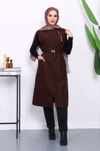 Kahverengi Kapüşonlu Kemerli Kapitone Yelek