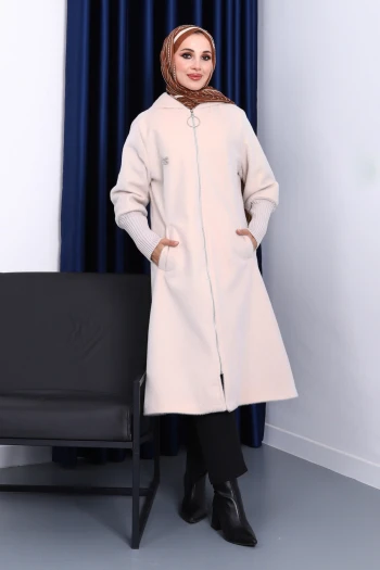 Krem Kapüşonlu Kolları Triko Angora Kaban