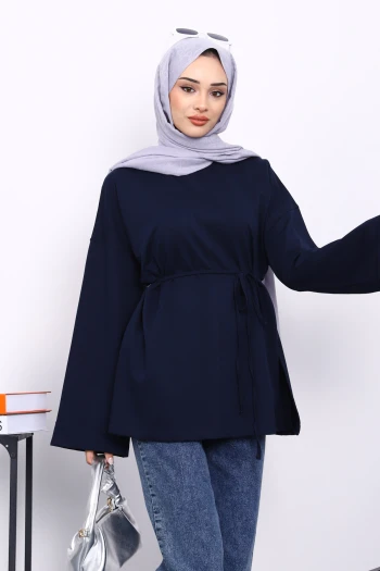 Lacivert Dikiş Detaylı Yanları Yırtmaçlı Sweatshirt