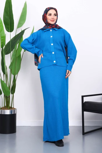 Mavi Gömlek Yaka Düğmeli Triko Etekli Takım