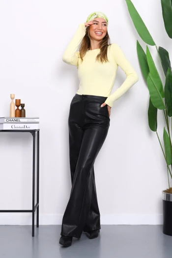 Sarı Bisiklet Yaka Modal Crop Bluz