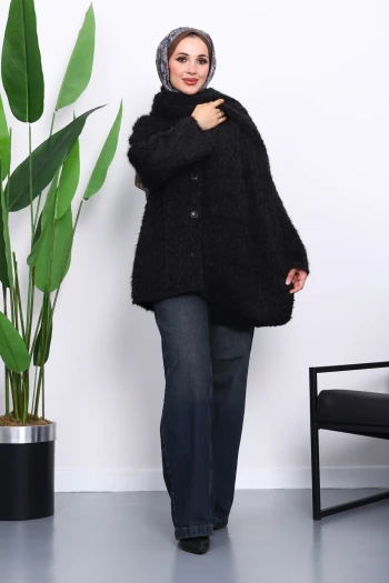 Siyah Atkılı Detaylı Düğmeli Angora Ceket
