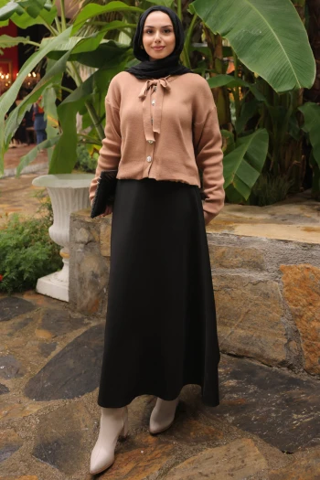 Siyah Bel Lastikli Scuba Puf Etek