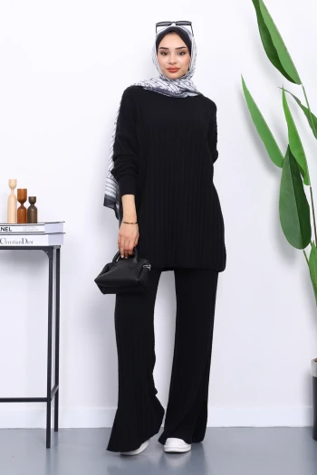 Siyah Fitilli Yumoş Tunik Pantolonlu Takım