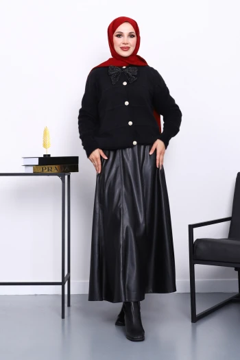 Siyah Fiyonk Detaylı Angora Yumoş Triko Hırka