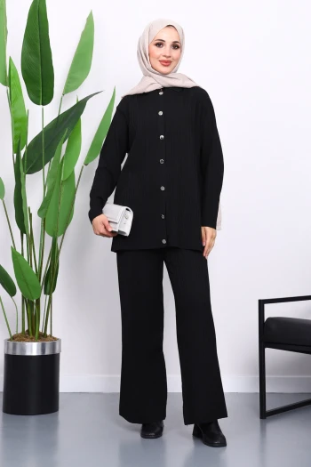 Siyah Gömlek Yaka Düğmeli Pantolonlu Triko Takım