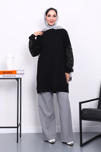Siyah Kolu İşlemeli Modal Tunik