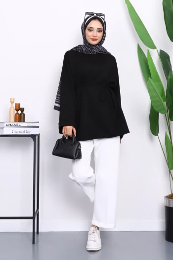 Siyah Yanları Yırtmaçlı Bel İpli Tunik